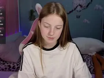 RubyCrox – webcam model profile photo Image 12