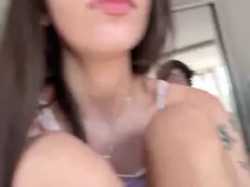 LoreneMoore – webcam model profile photo Image 18