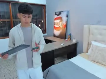 indiandesiguys2023 – webcam model profile photo Image 13