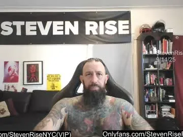 EmiliaWalker – webcam model profile photo Image 14