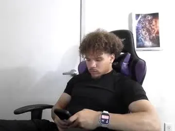 pureannuals – webcam model profile photo Image 14