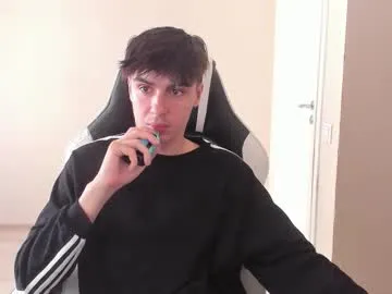 AngelyMiller – webcam model profile photo Image 9