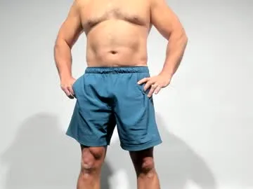 topalphaboss – webcam model profile photo Image 7