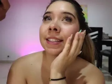 tivneet_kaur – webcam model profile photo Image 6