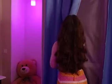 indiandesiguys2023 – webcam model profile photo Image 12