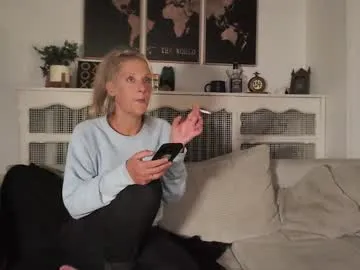 ap_couple – webcam model profile photo Image 7