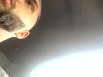 keranimaralaa33409304290 – webcam model profile photo Image 4