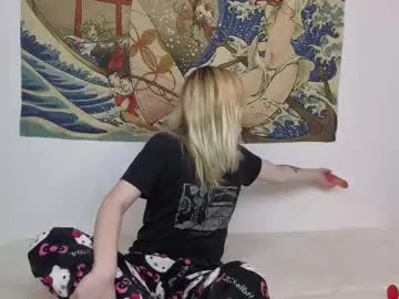 monicaflower – webcam model profile photo Image 2