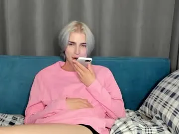 sweetkarmababy – webcam model profile photo Image 8