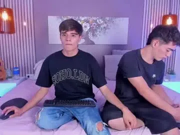 brownboy6999 – webcam model profile photo Image 5