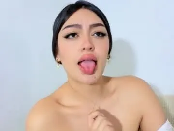 SofiaBunton – webcam model profile photo Image 6