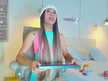 EmiliaWalker – webcam model profile photo Image 8