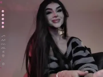 lucyheifer – webcam model profile photo Image 4