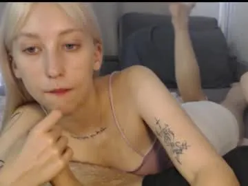 iamsomeone1234 – webcam model profile photo Image 2