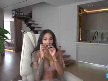 topalphaboss – webcam model profile photo Image 11