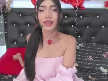 JulieSharp – webcam model profile photo Image 19