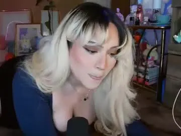 AllieClark – webcam model profile photo Image 2