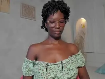 indiandesiguys2023 – webcam model profile photo Image 6