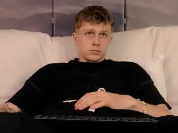 MiaPersy – webcam model profile photo Image 13