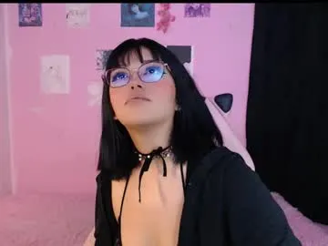 daani_hott – webcam model profile photo Image 11