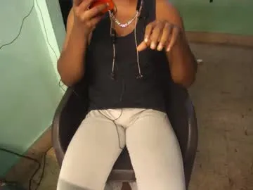 beaute_fatale – webcam model profile photo Image 7