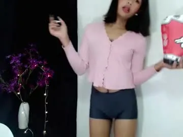 EvanyaRose – webcam model profile photo Image 9