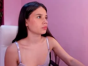 lolaa_darling – webcam model profile photo Image 11