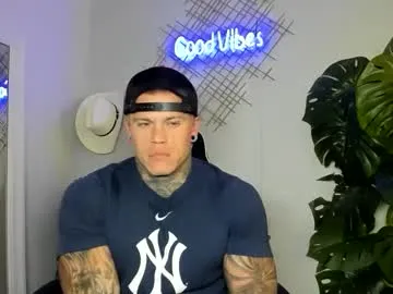 indianpandora – webcam model profile photo Image 3