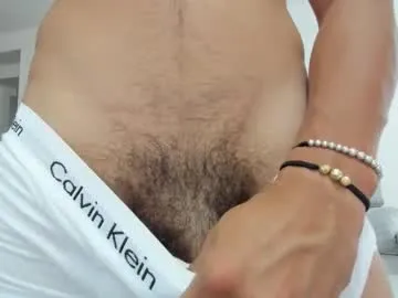 daani_hott – webcam model profile photo Image 4