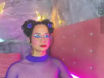 hideonbush051 – webcam model profile photo Image 17