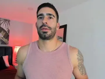 MicaSmil – webcam model profile photo Image 14