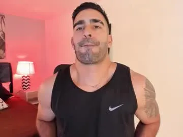 MicaSmil – webcam model profile photo Image 8