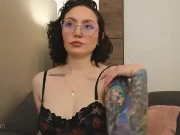 flirtsxxx – webcam model profile photo Image 15