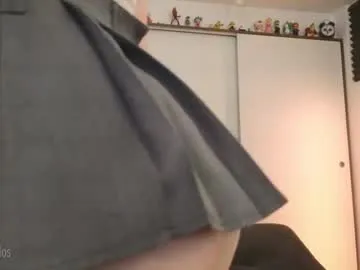 flirtsxxx – webcam model profile photo Image 17