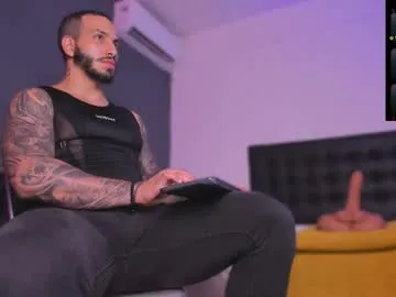 lolaa_darling – webcam model profile photo Image 10