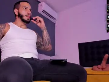 lolaa_darling – webcam model profile photo Image 12