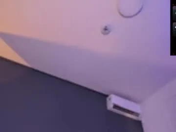 lolaa_darling – webcam model profile photo Image 4