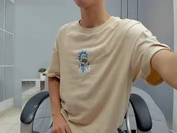 topalphaboss – webcam model profile photo Image 15