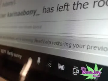 flirtsxxx – webcam model profile photo Image 8