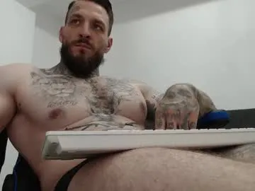 CrisstyBaez – webcam model profile photo Image 2