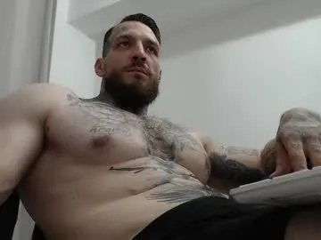 CrisstyBaez – webcam model profile photo Image 7