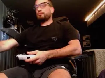 mae_nathan – webcam model profile photo Image 12