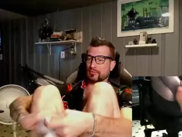 mae_nathan – webcam model profile photo Image 16