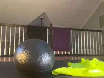 your_priya_77 – webcam model profile photo Image 16