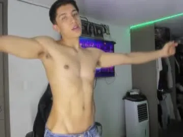 midwestlovers1990 – webcam model profile photo Image 2