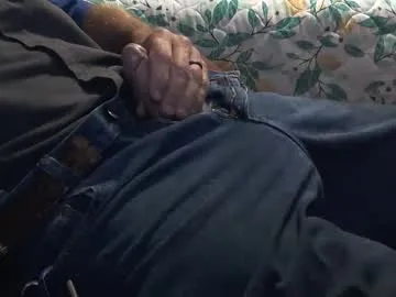 Adara – webcam model profile photo Image 11