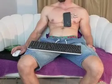 brownboy6999 – webcam model profile photo Image 11