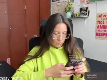 manuela_zapata – webcam model profile photo Image 11