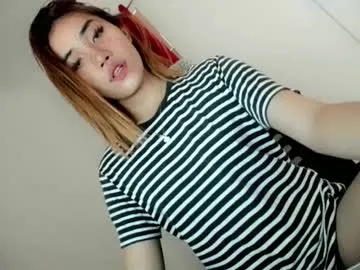 EmiliaWalker – webcam model profile photo Image 10