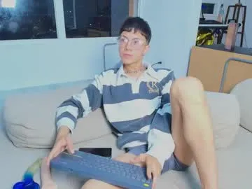 bookishdivya – webcam model profile photo Image 7